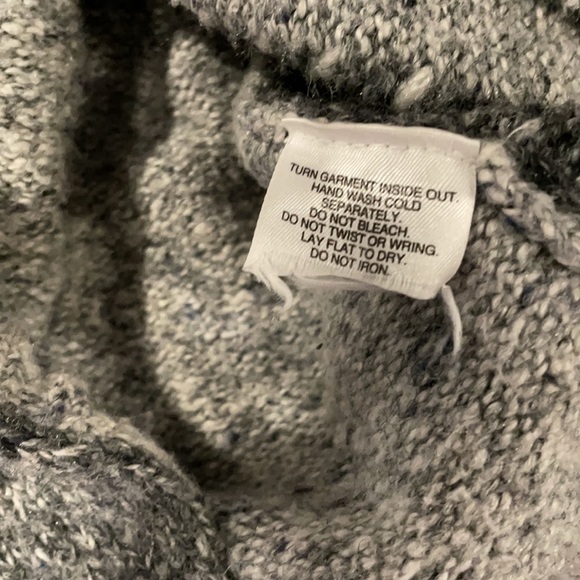 ALFRED DUNNER Gray Pattern Cardigan Size Medium - Picture 7 of 7